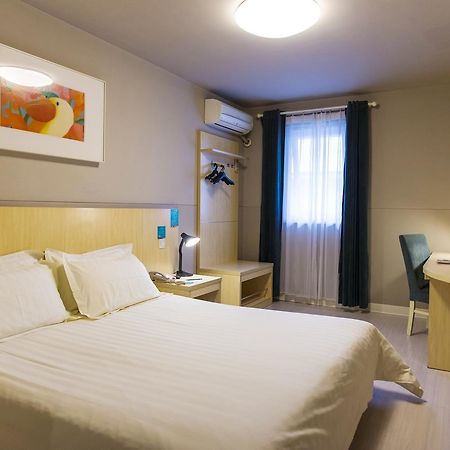 Jinjiang Inn Jining Guhuai Road Bagian luar foto
